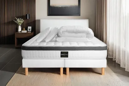 Pack lit complet 200x200 cm - Matelas + 2 Sommiers Blancs + 2 oreillers + Couette - Supérieur