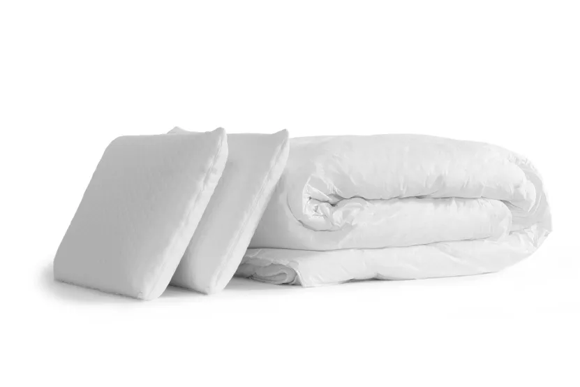 Pack lit complet 180x200 cm - Matelas + Sommier Blanc (en kit) + 2 oreillers + Couette - Exclusive